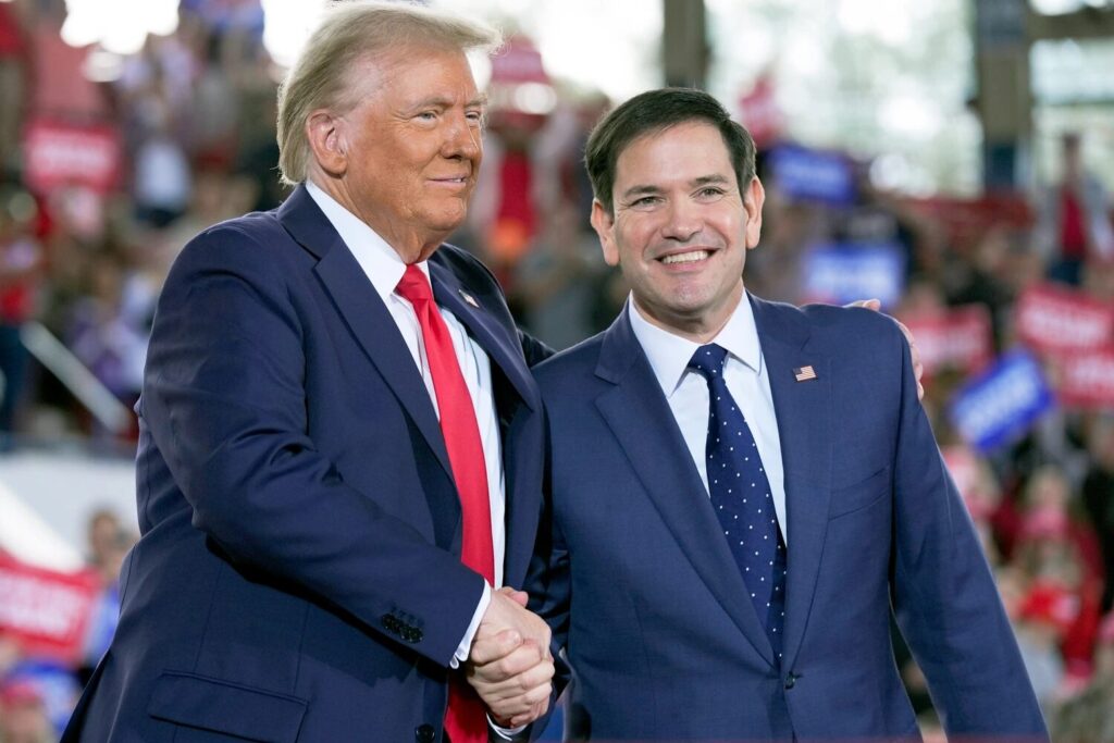 trump rubio handshake