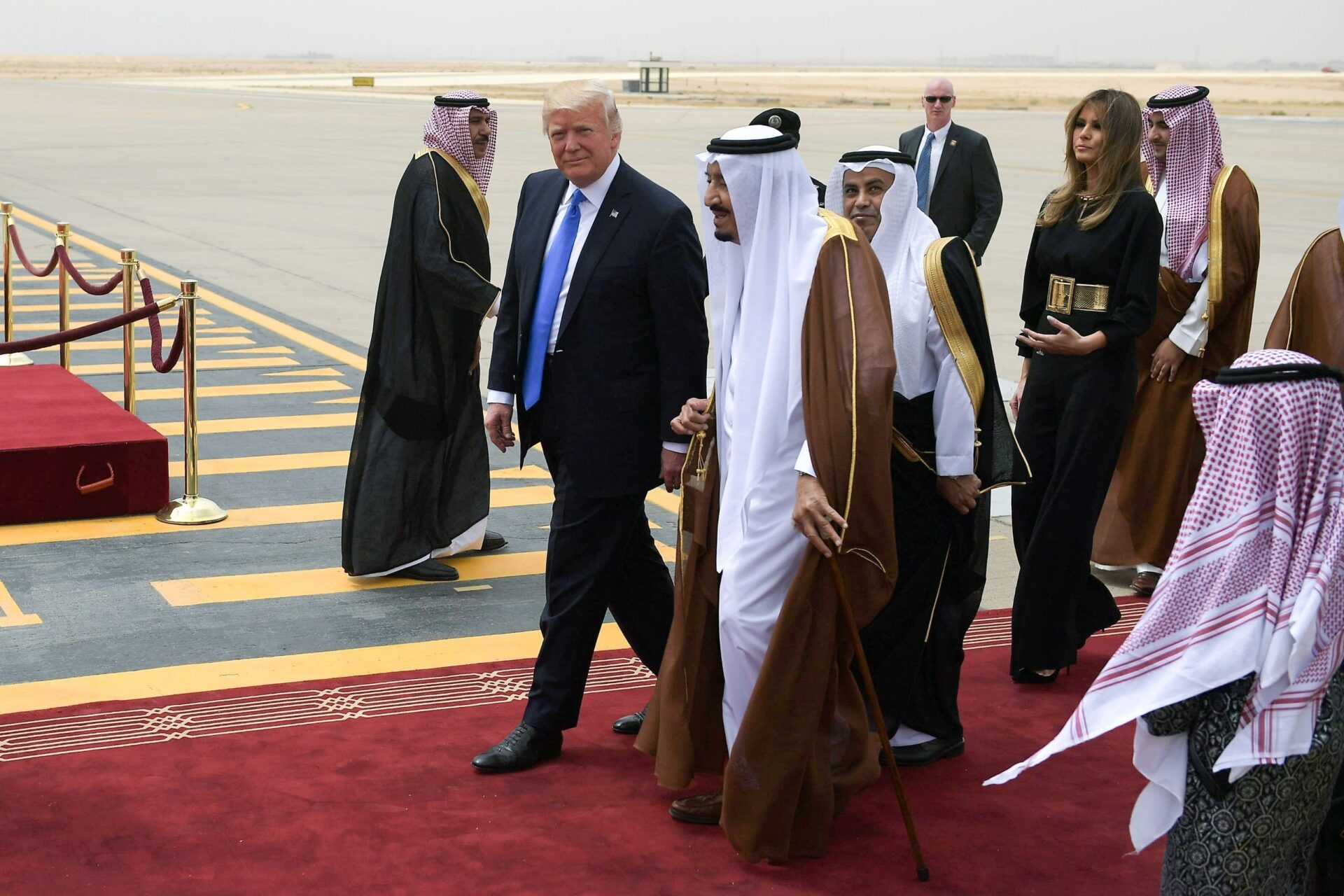 trump's arrival in saudi arabia on red carpet