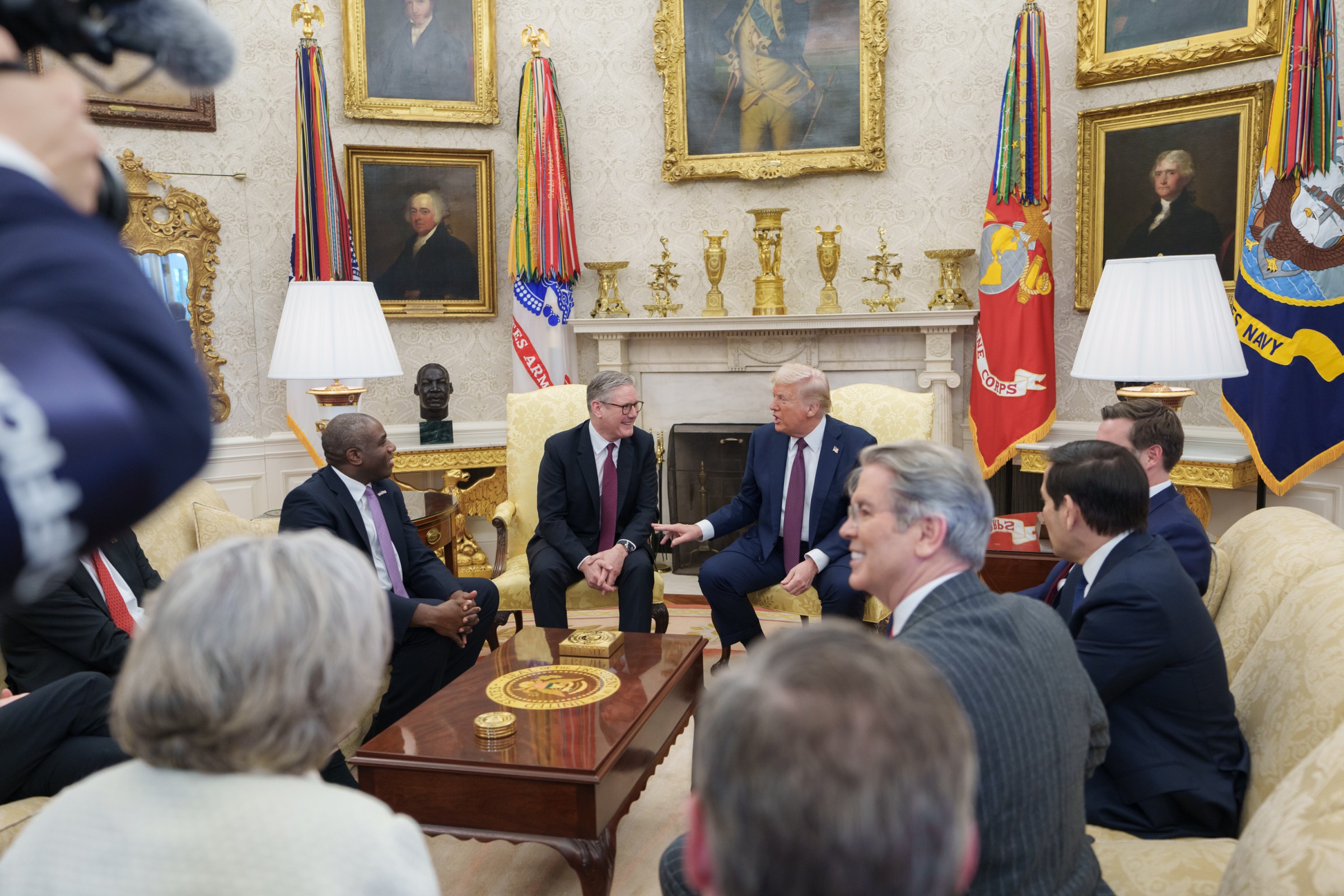 trump and keir starmer in white house