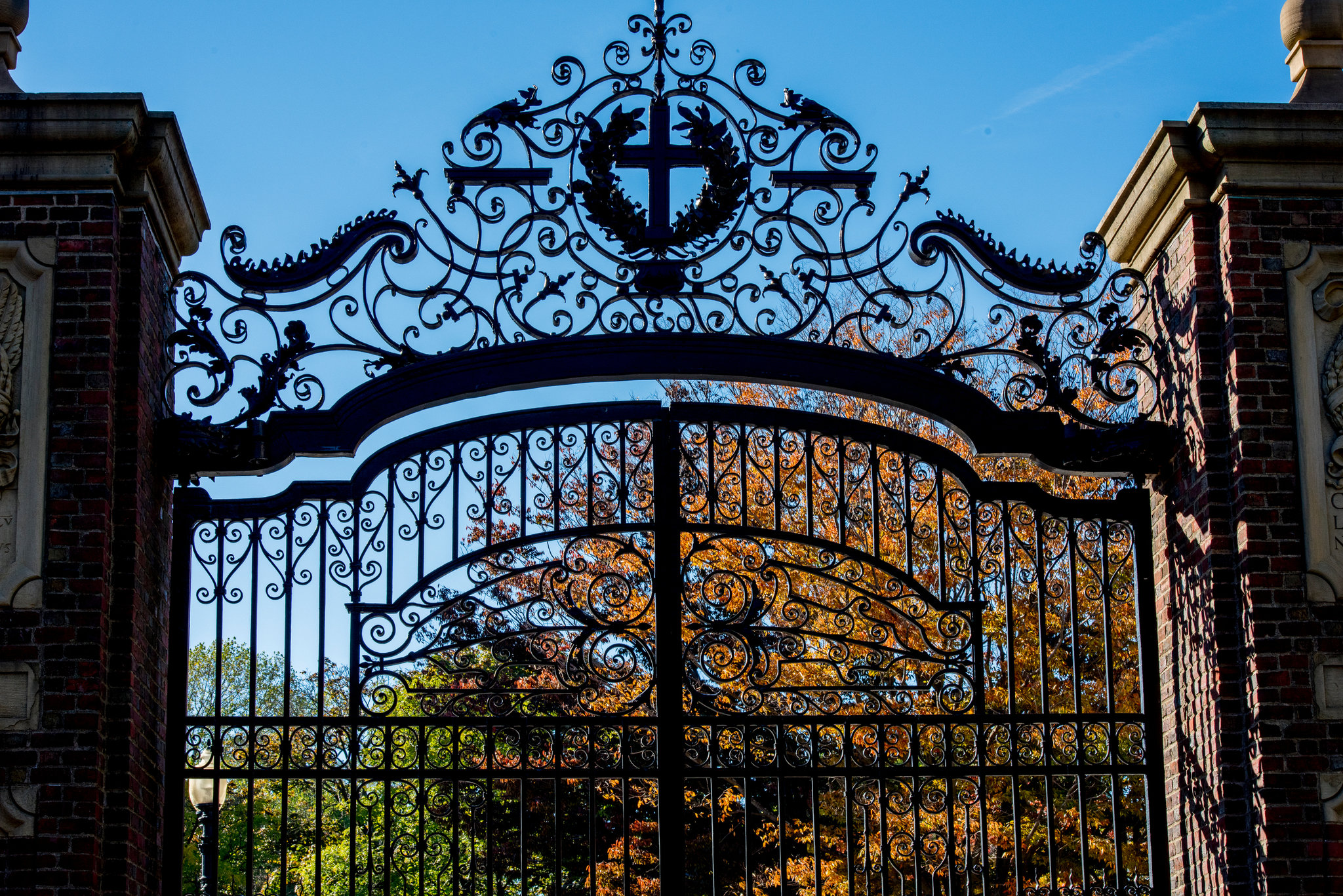 The iconic Harvard University gate