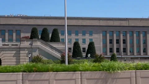pentagon main entrance sign