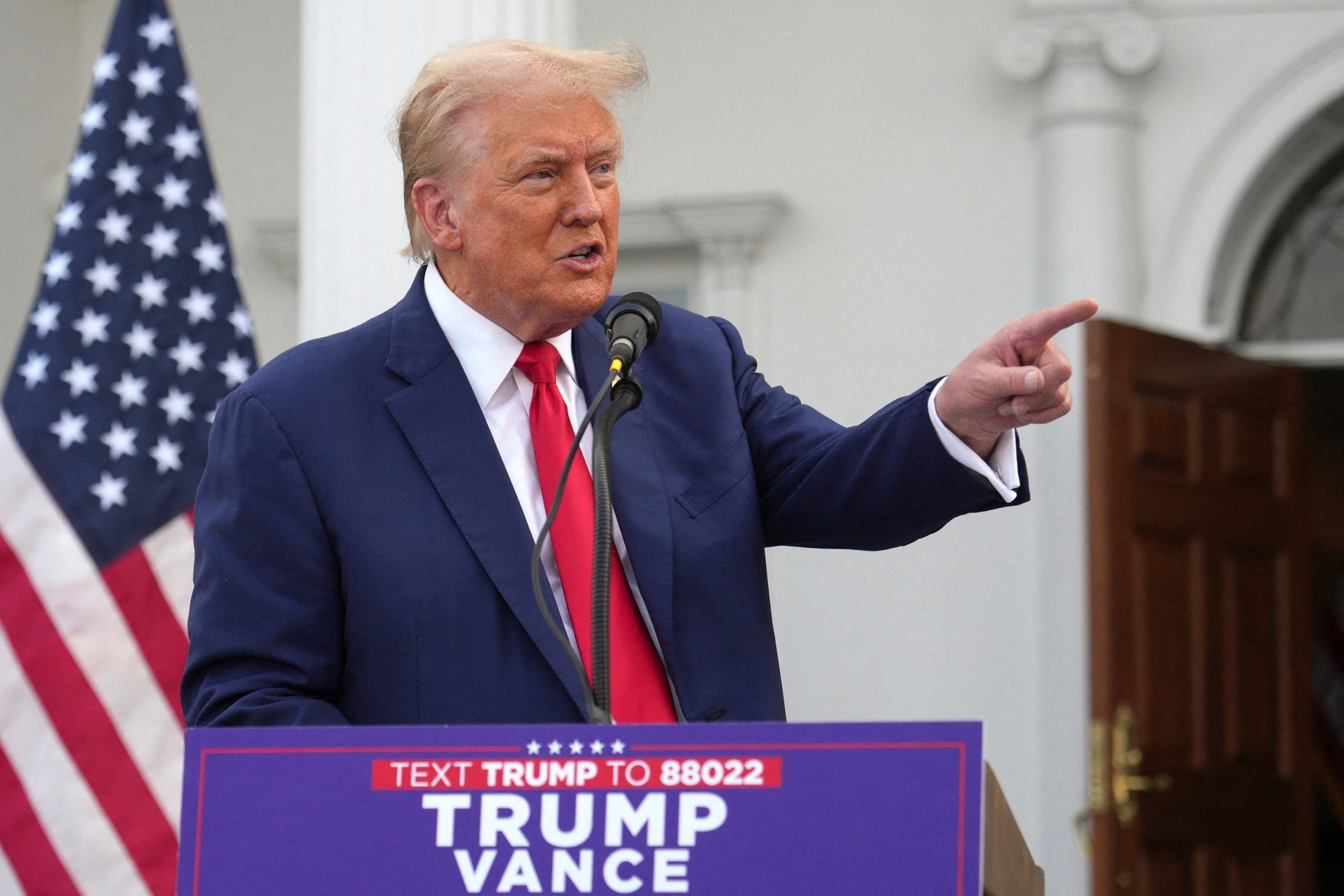 donald trump speaking to press