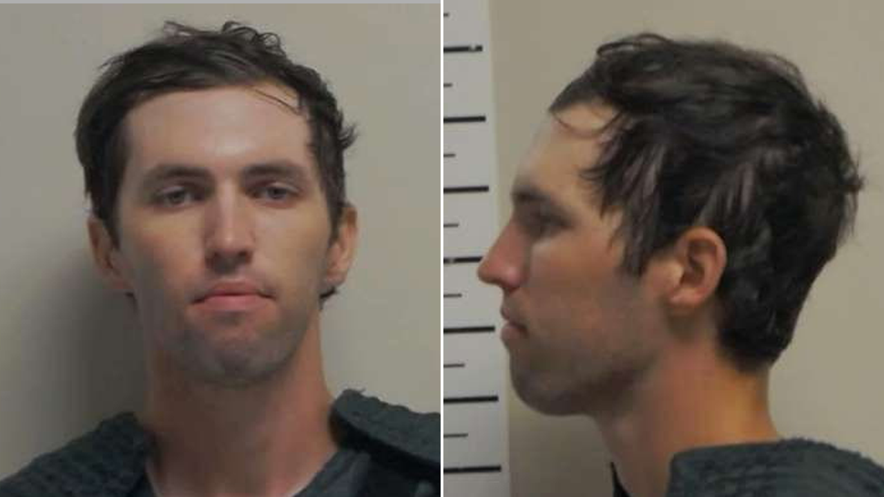 tyler robinson mugshot