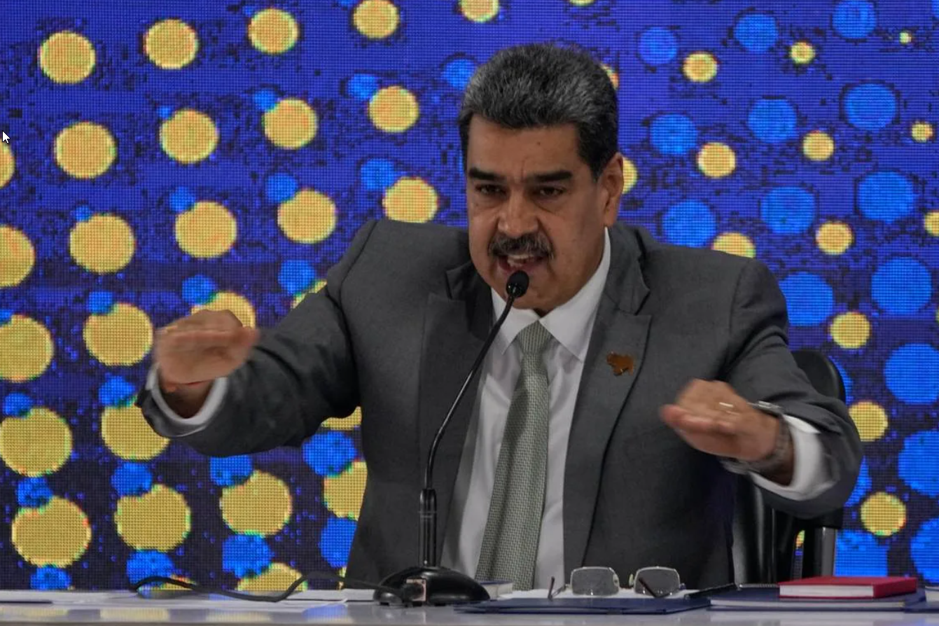 Nicolás Maduro looking concerned or worried